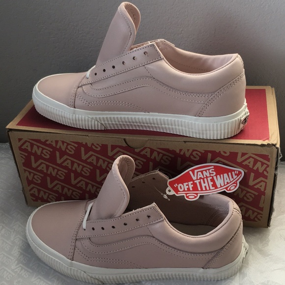 men's authentic black vans